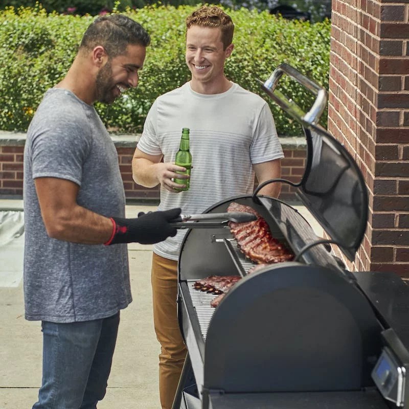 Weber SmokeFire EX6 Wood Fired Pellet Grill – Black