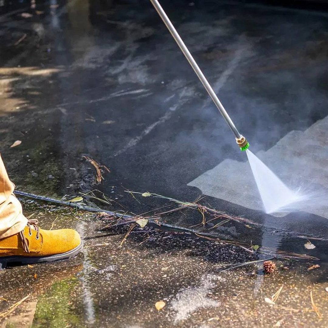 4400 PSI 4.0 GPM Gas Cold Water Pressure Washer with DEWALT 420cc Engine