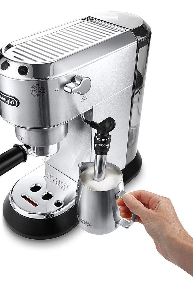 De’Longhi – DEDICA Espresso Machine with 15 bars of pressure and Milk Frother – Metal