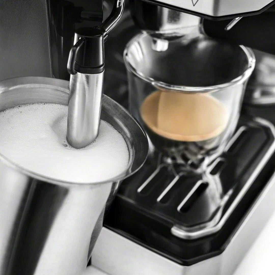 De’Longhi COM530M – Digital All-in-One Combination Coffee and Espresso Machine – Black and Stainless Steel